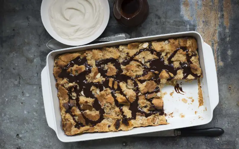 How to Reheat Bread Pudding