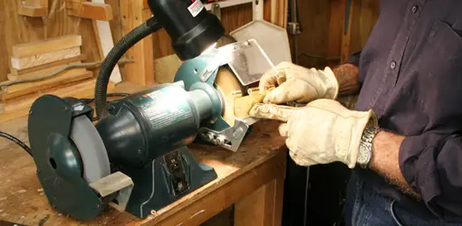 How To Choose The Right Bench Grinder For Your Workshop