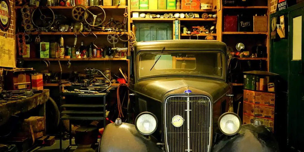 10 Tips To Set Up The Perfect Garage Workshop