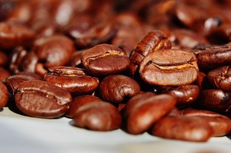 Are You a Coffee Connoisseur? Things You Should Have in Your Kitchen